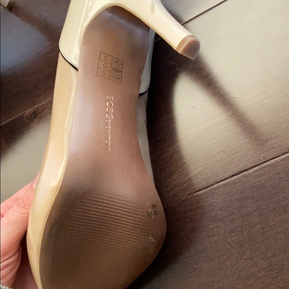 BCBGeneration nude heels - Picture 5 of 5